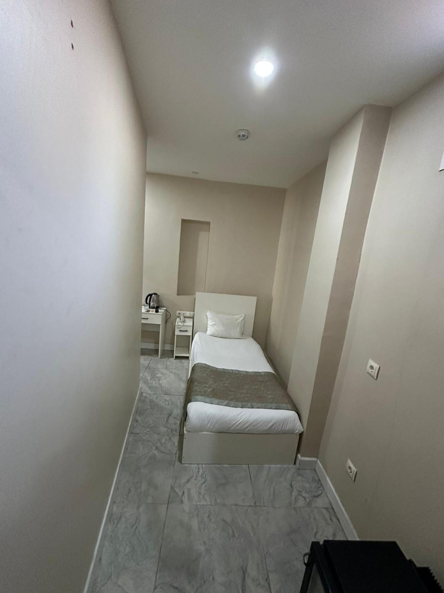 Rota Star Hotel Beyoglu Istanbul Exterior photo